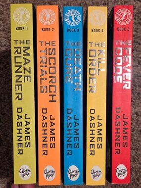 Maze Runner Series – 5-Book Paperback Collection by James Dashner
